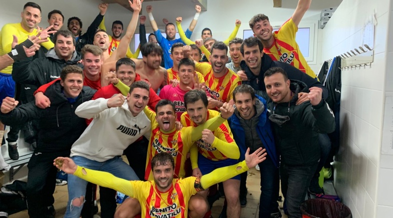 L’Au Fènix de la Unió Esportiva Tona