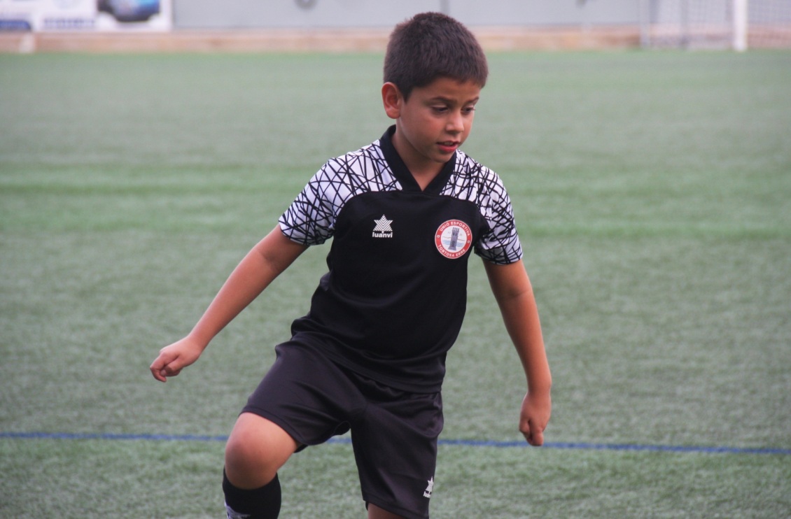 Unió històrica al futbol base tortosí: neix la Unió Esportiva Tortosa Ebre