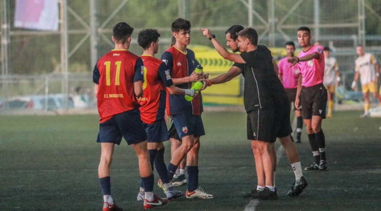 Marc Xala, el CE Mercantil i la confiança en la joventut a la banqueta